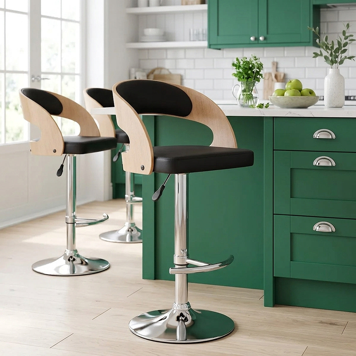 Eve Oak Bar Stool Black