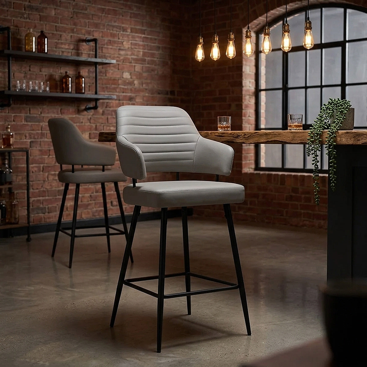 Hampton Bar Stool Light Grey