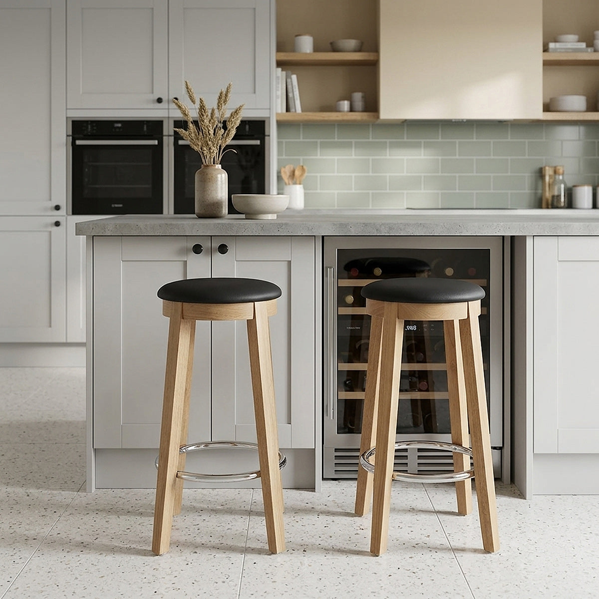 Ikon Kitchen Stool Oak & Black