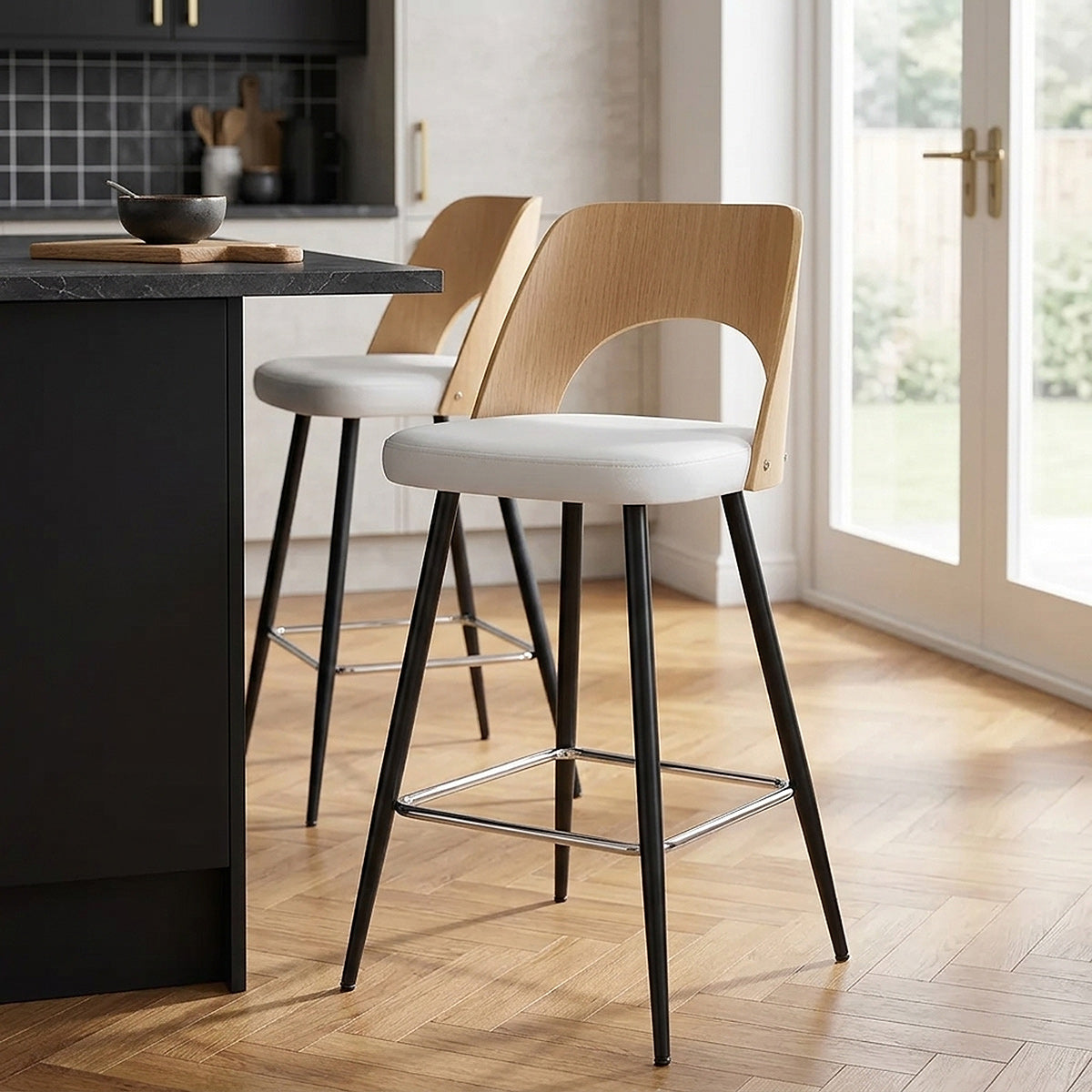 Leo Bar Stool Oak & White
