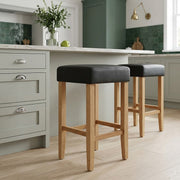 Oliver Oak Bar Stool Black