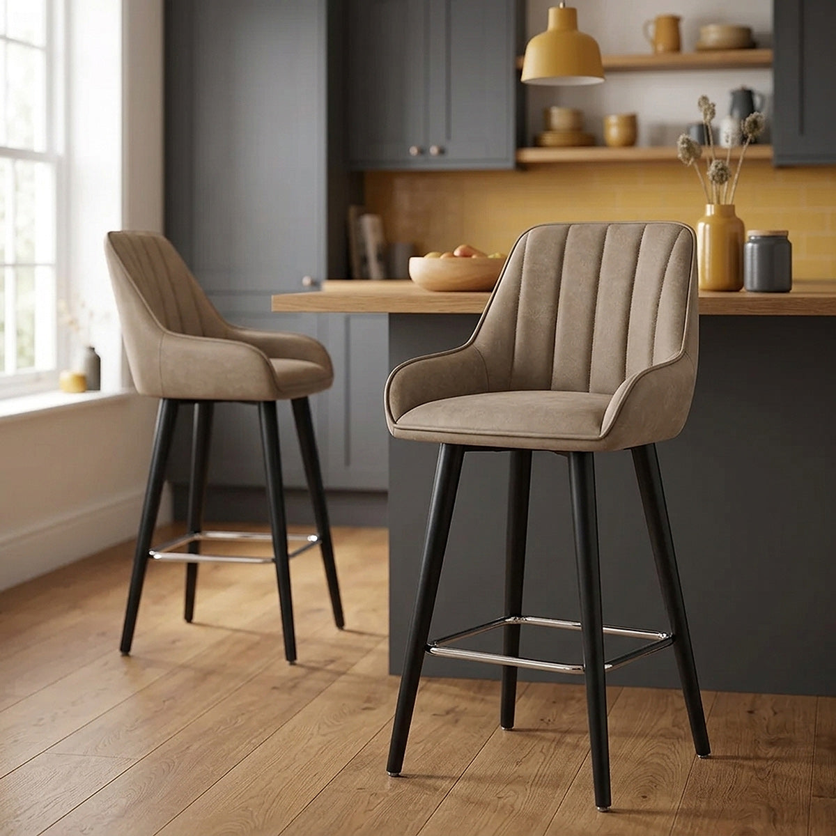 Rosa Bar Stool Brown