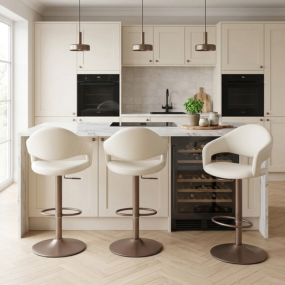 Washington Bar Stool Ivory
